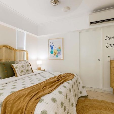 Oasis Luxe On Macrossan Street - Stylish Residence Port Douglas Buitenkant foto