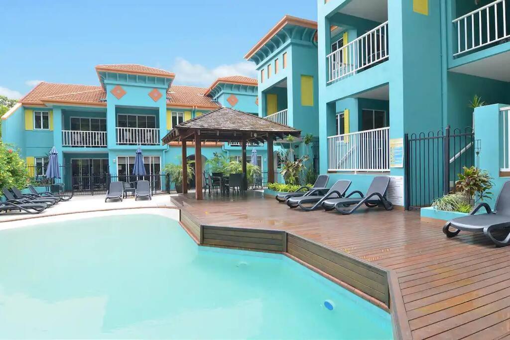 Oasis Luxe On Macrossan Street - Stylish Residence Port Douglas Buitenkant foto